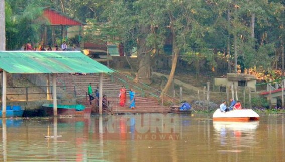 Tourist visitors high in Trishna Butterfly Park Eco-tourism Zone in New Year   